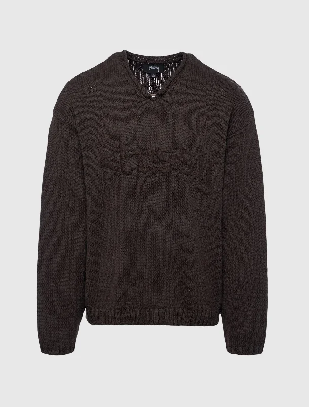 V-NECK LOGO SWEATER